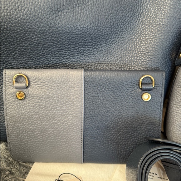 Cuyana System Tote 13 in V2 Zipper Pouch System Flap Bag Wide Strap Navy Set NWT - Picture 9 of 9